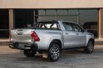 Toyota Hilux 4x4 Raider Double Cab Black 2017 года (ZA)
